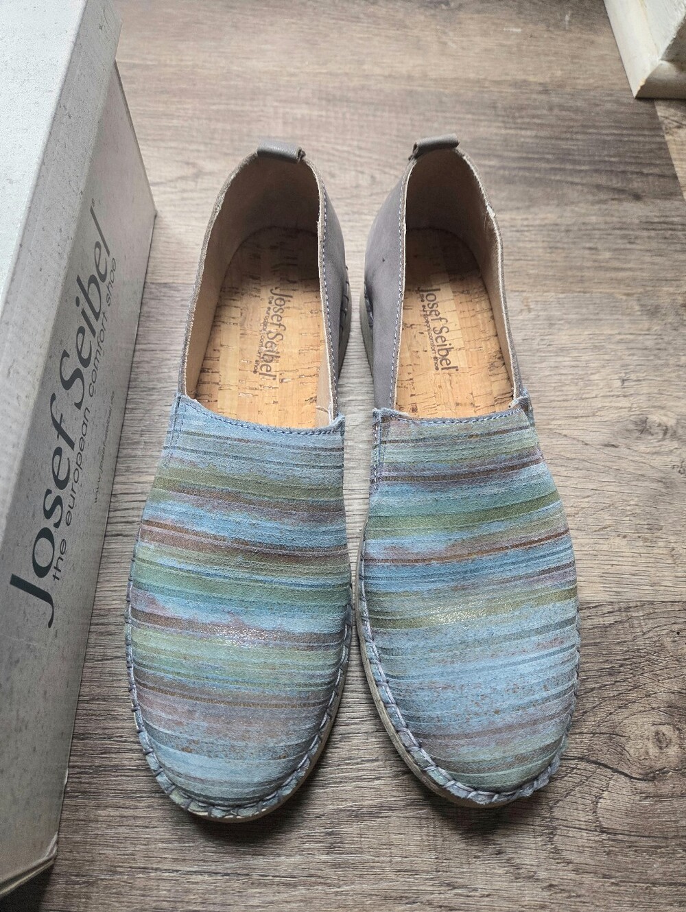 NEW IN BOX! Josef Seibel Sofie 02 Blue Leather Espadrille Flats